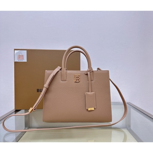 버버리 TB 로고 프란시스 토트백