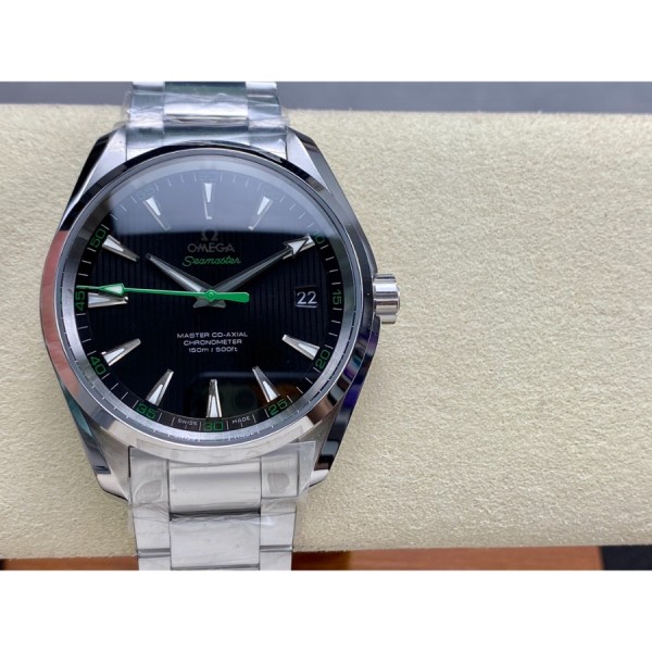 오메가 씨마스터 아쿠아 테라 41.5mm