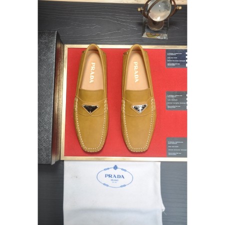 프라다 남성 가죽 로퍼