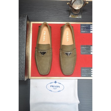 프라다 남성 가죽 로퍼