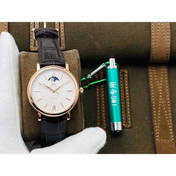 IWC 포르토피노 오토매틱 문 페이즈 40mm