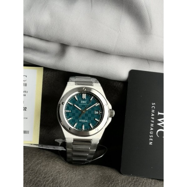 IWC 인제니어 아쿠아 스틸 시계 40mm
