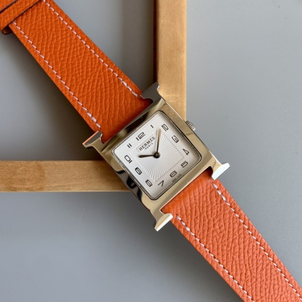 에르메스 Heure H 26*26mm