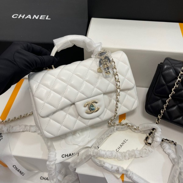 샤넬 탑핸들 플랩백