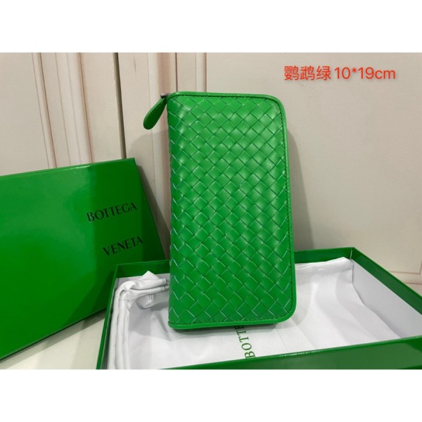 보테가베네타 인트레치아토 장지갑