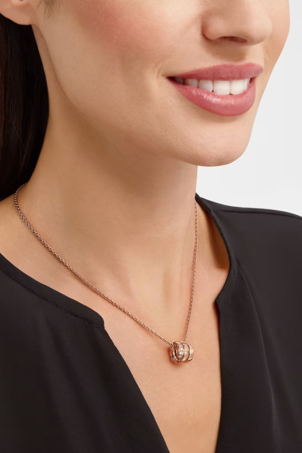 불가리 세르펜티 바이퍼 네크리스