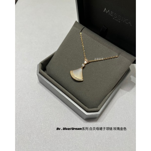 불가리 디바스 드림 네크리스