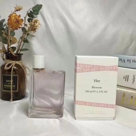버버리 허 블라썸 오 드 뚜왈렛 향수 100ml
