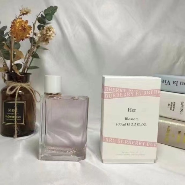 버버리 허 블라썸 오 드 뚜왈렛 향수 100ml