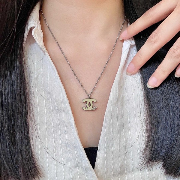 샤넬 cc 로고 빈티지 목걸이