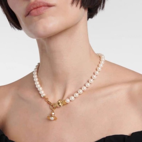 비비안 웨스트우드 드래곤 진주 목걸이