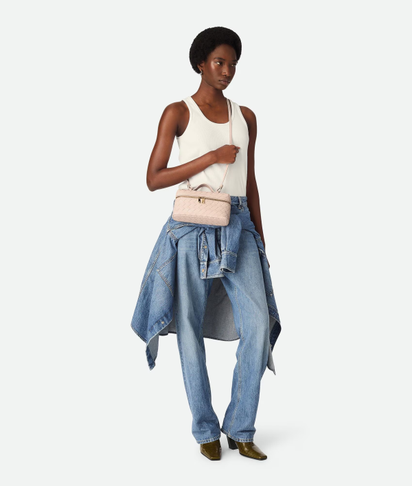 보테가베네타 뱅뱅 인트레치아토 베니티 백