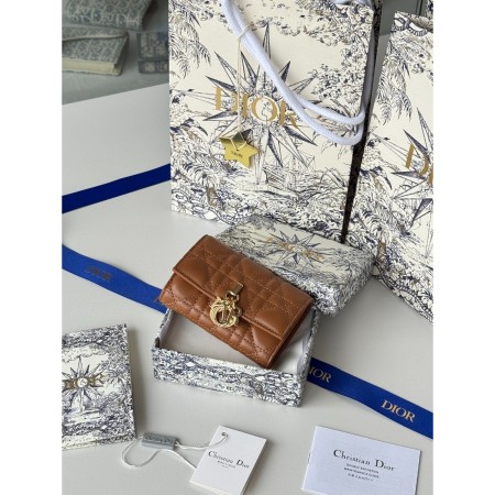 디올 마이 디올 트라이폴드 지갑