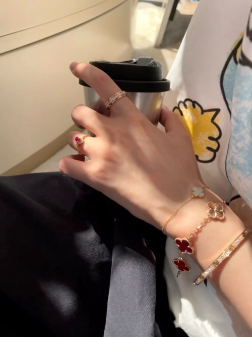 반클리프 아펠 알함브라 빈티지 팔찌