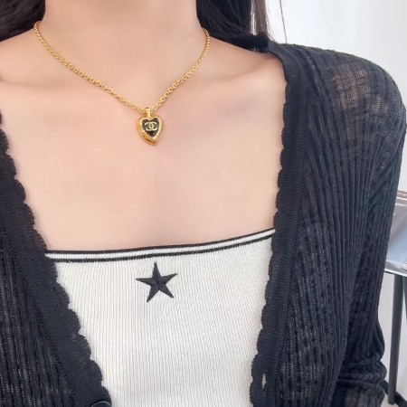 샤넬 하트 체인 목걸이