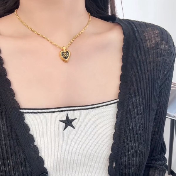 샤넬 하트 체인 목걸이
