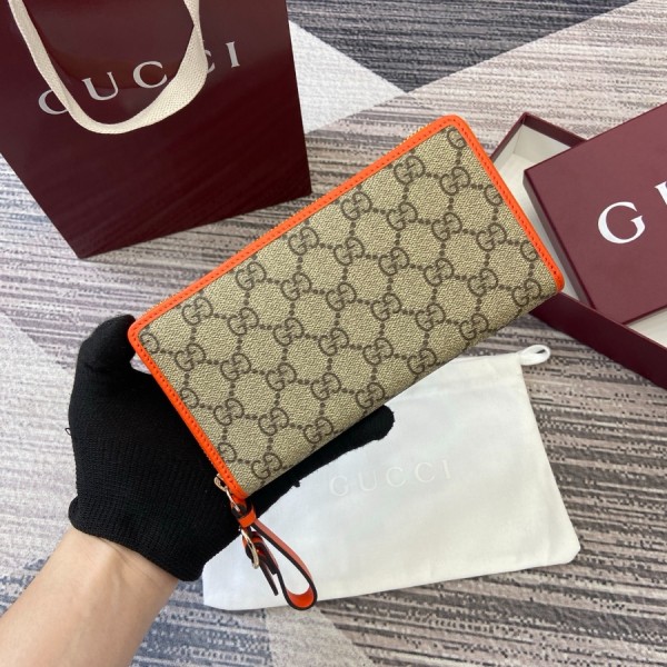 구찌 GG 엠블럼 장지갑