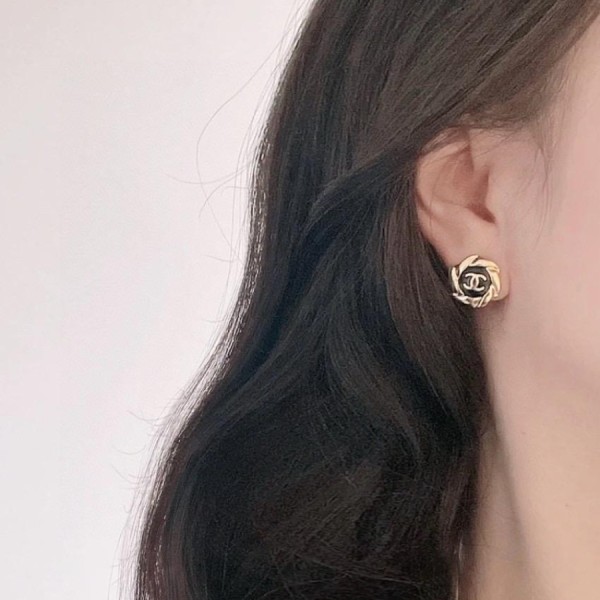 샤넬 cc 로고 귀걸이