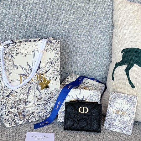 디올 카로 달리아 반지갑