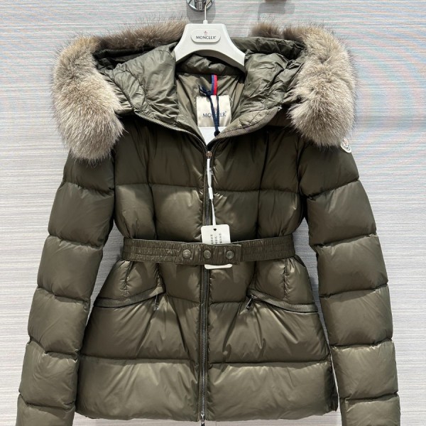 몽클레어 보에드 숏 다운 패딩